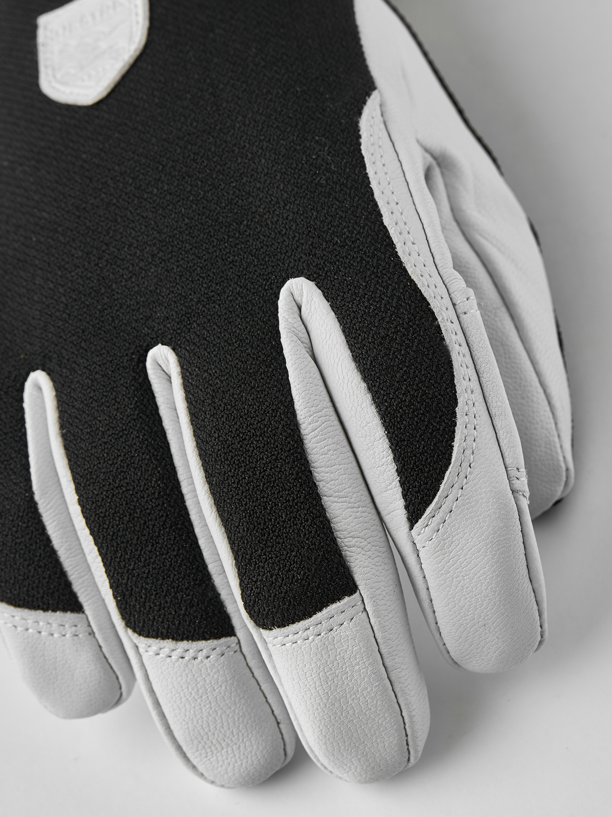 Hestra Womens Patrol Gauntlet