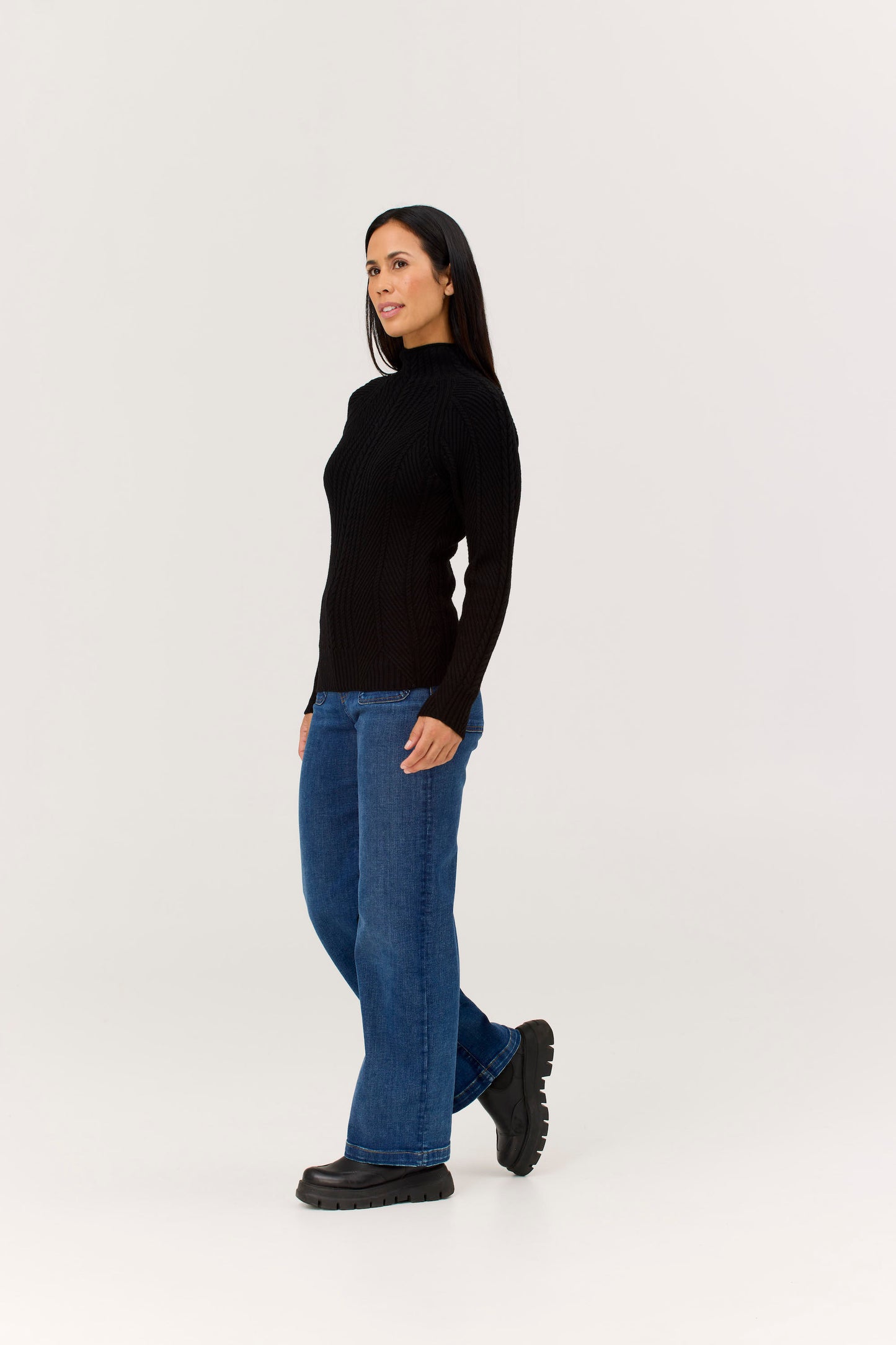 Krimson Klover Lydia Mockneck