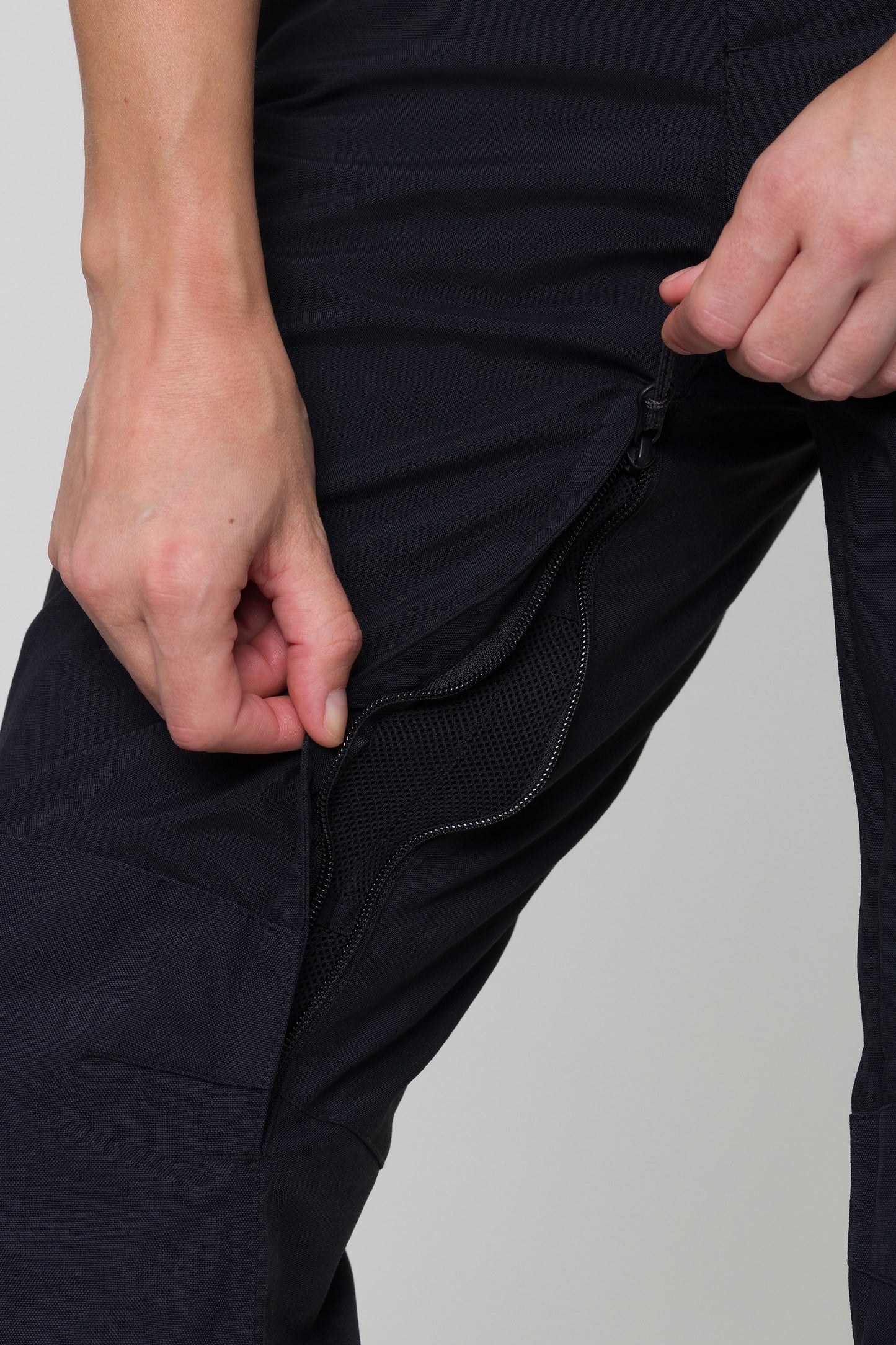 686 Women's Progression Padded Pant V2