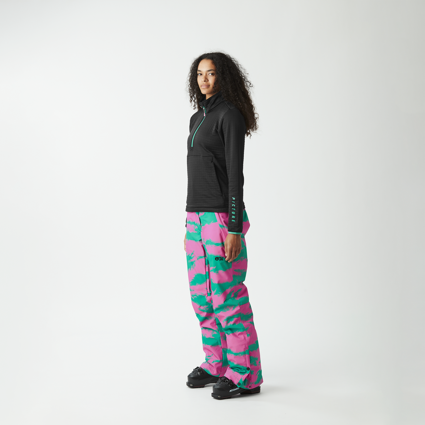 Picture Bake W 1/4 Grid Fleece