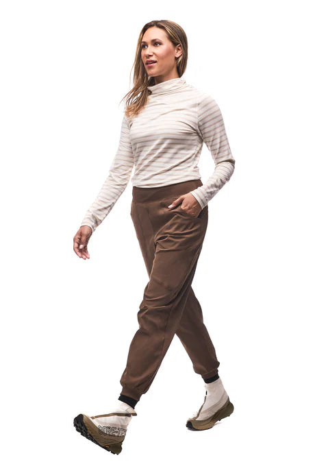 Indyeva Andolana Pant